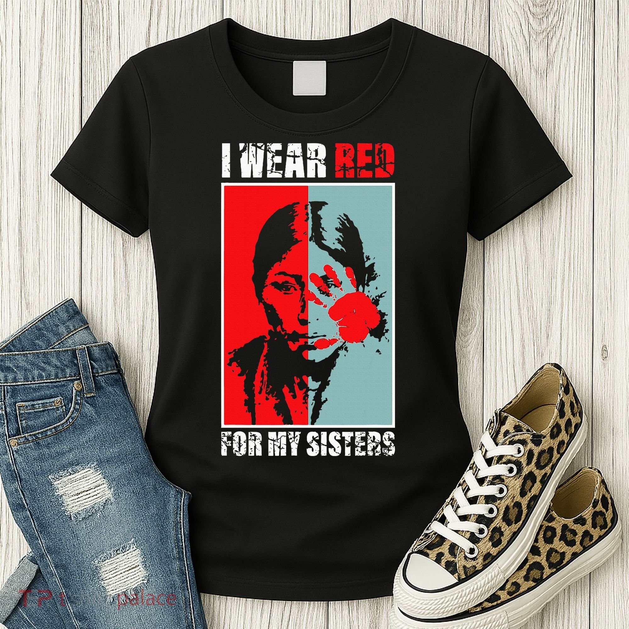 Native America Mmiw Awareness I Wear Red For My Sisters Women's T-Shirt