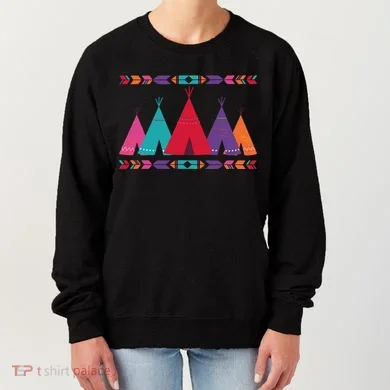 Native American Teepee Pattern Women's Sweatshirt