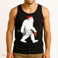Not All Who Wander Are Lost Disc Golf Bigfoot Christmas Tank Top thumb 3