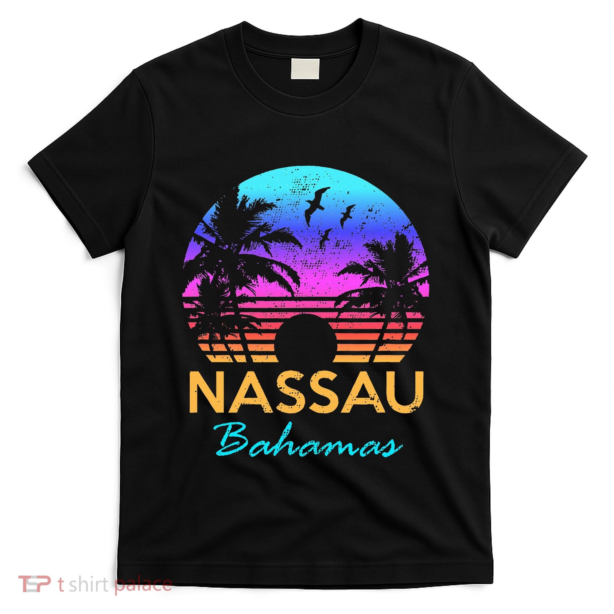 Nassau Bahamas Beach Trip Souvenir Sunset Vintage Graphic T-Shirt