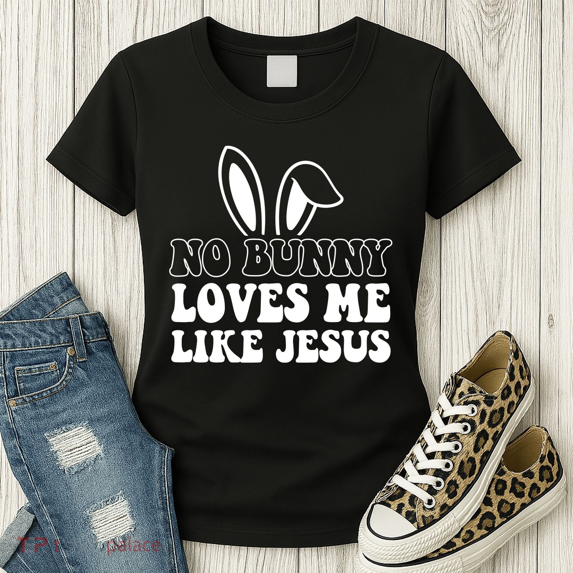 No Bunny Loves Me Like Jesus Cute Easter Women's T-Shirt