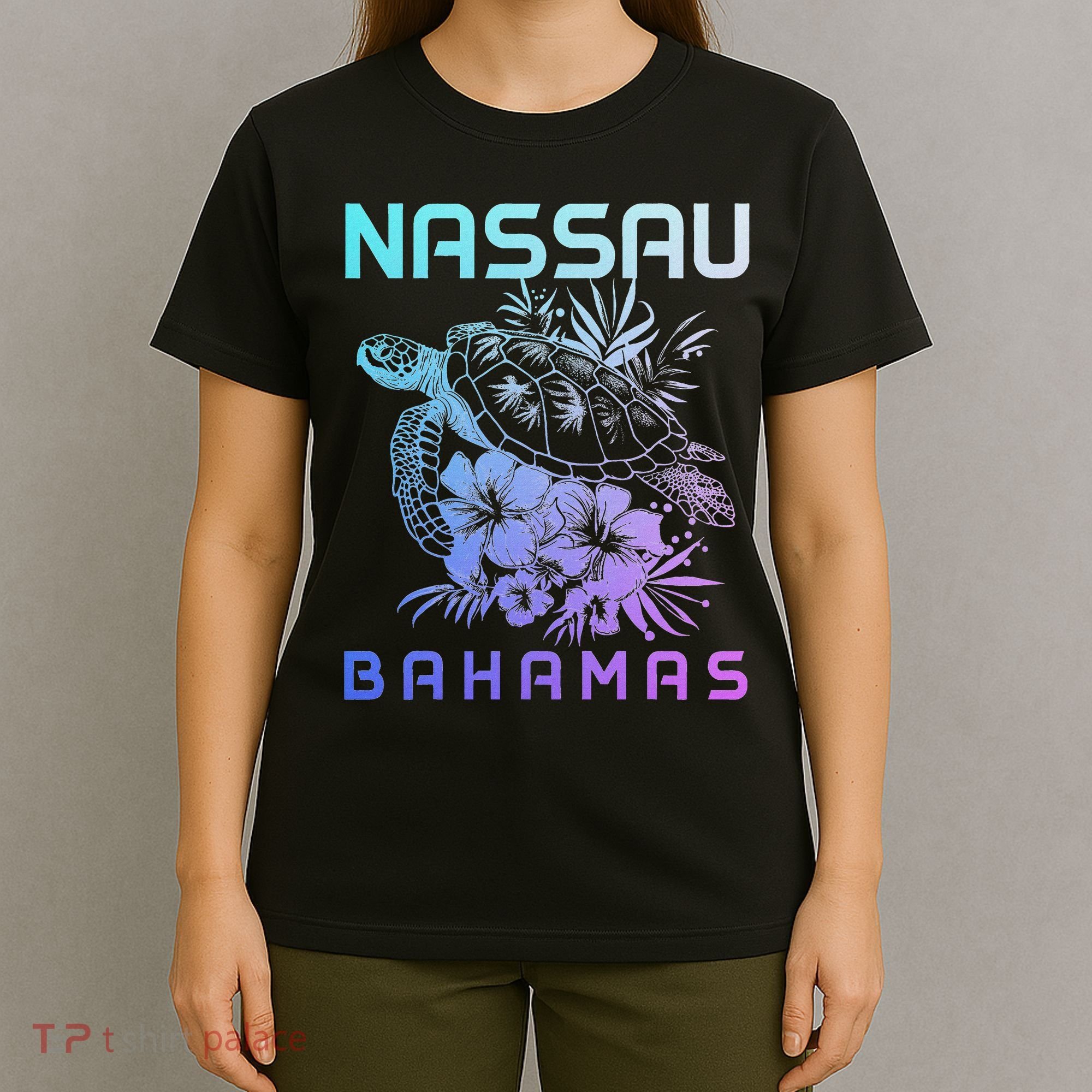 Nassau Bahamas Sea Turtle Diving Surfer Souvenir T-Shirt