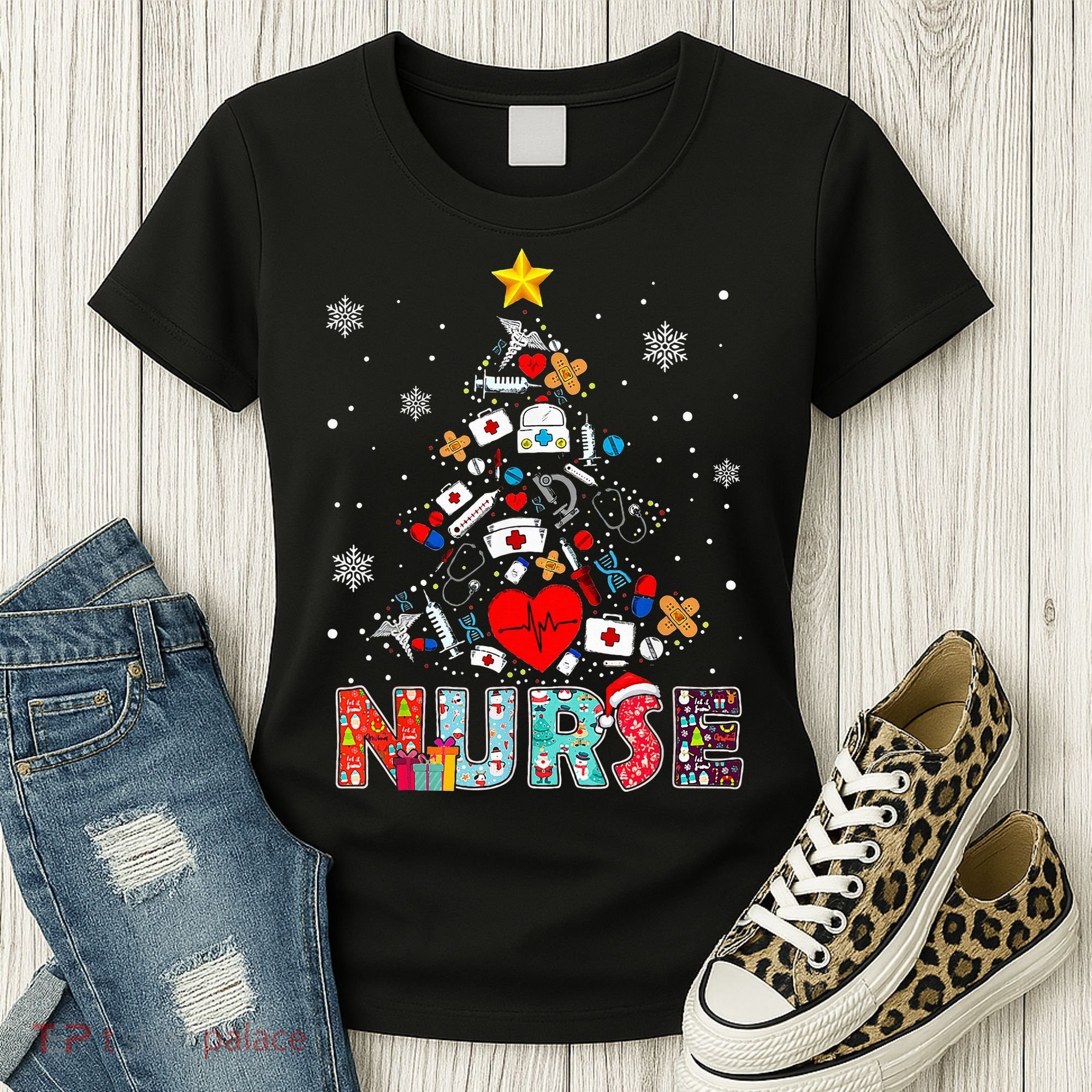 Nurse Christmas Tree Stethoscope RN LPN Scrub Nursing Xmas  Women's T-Shirt