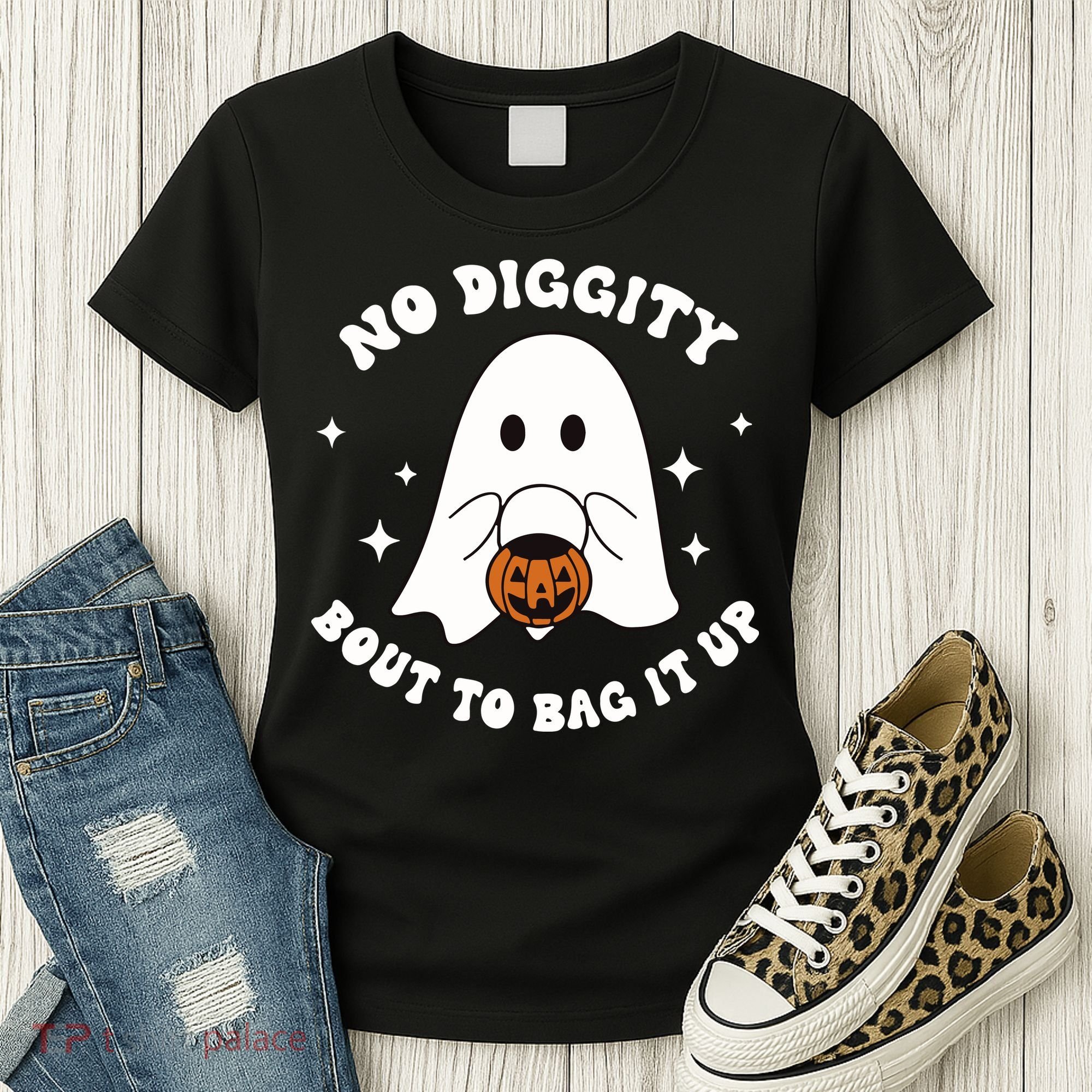 No Diggity Bout To Bag It Up Halloween Trick Or Treat Ghost Women's T-Shirt