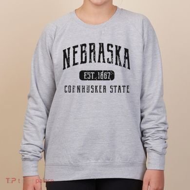 Nebraska Distressed Sports Design Women's Sweatshirt