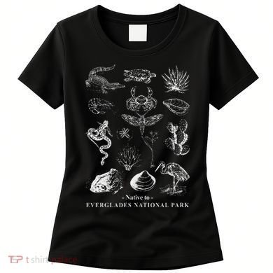 Nature Exploring Arizona Petrified Forest National Park Women's T-Shirt