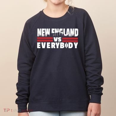 New England Vs Everybody City Women's Sweatshirt