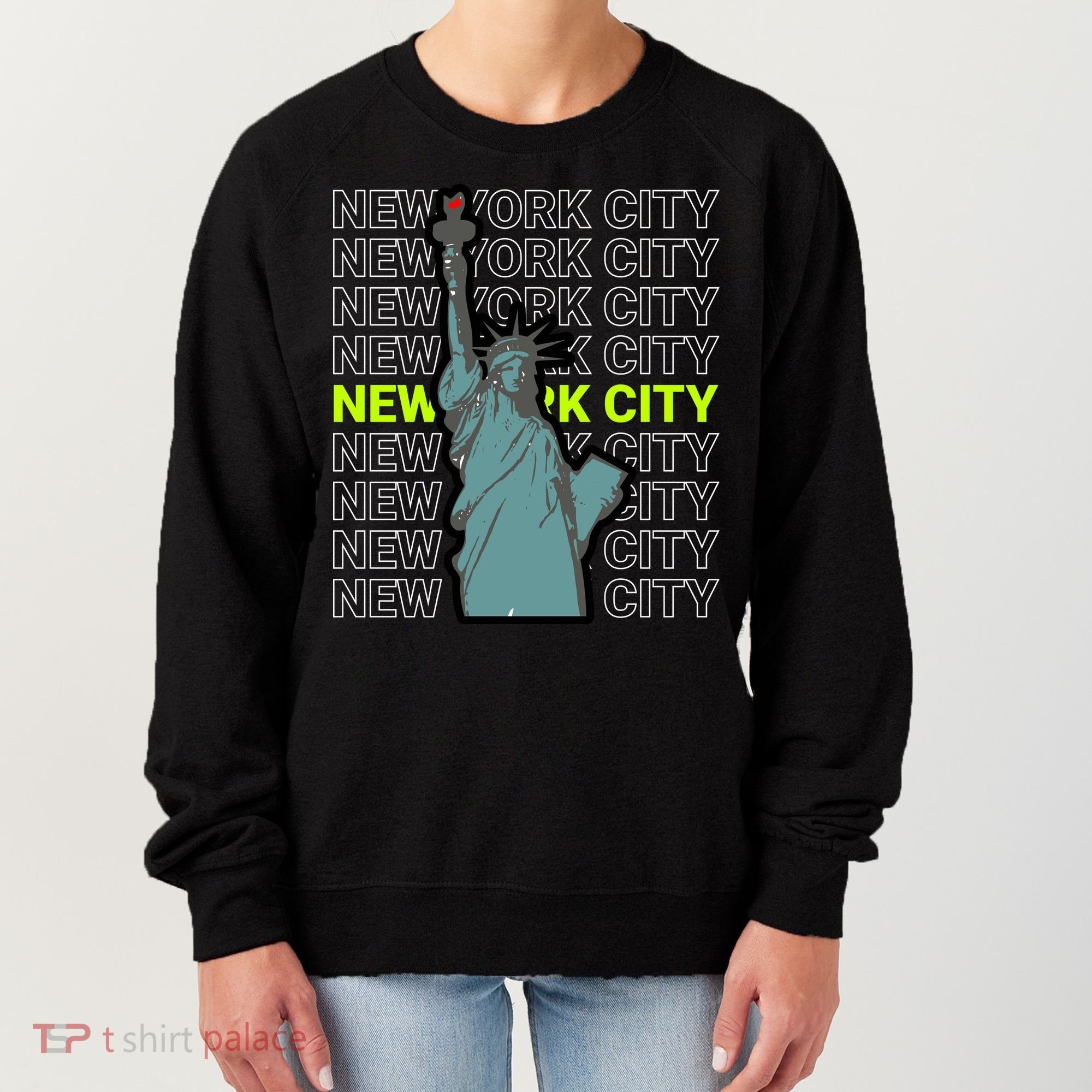 New York City Statue of Liberty Women's Sweatshirt