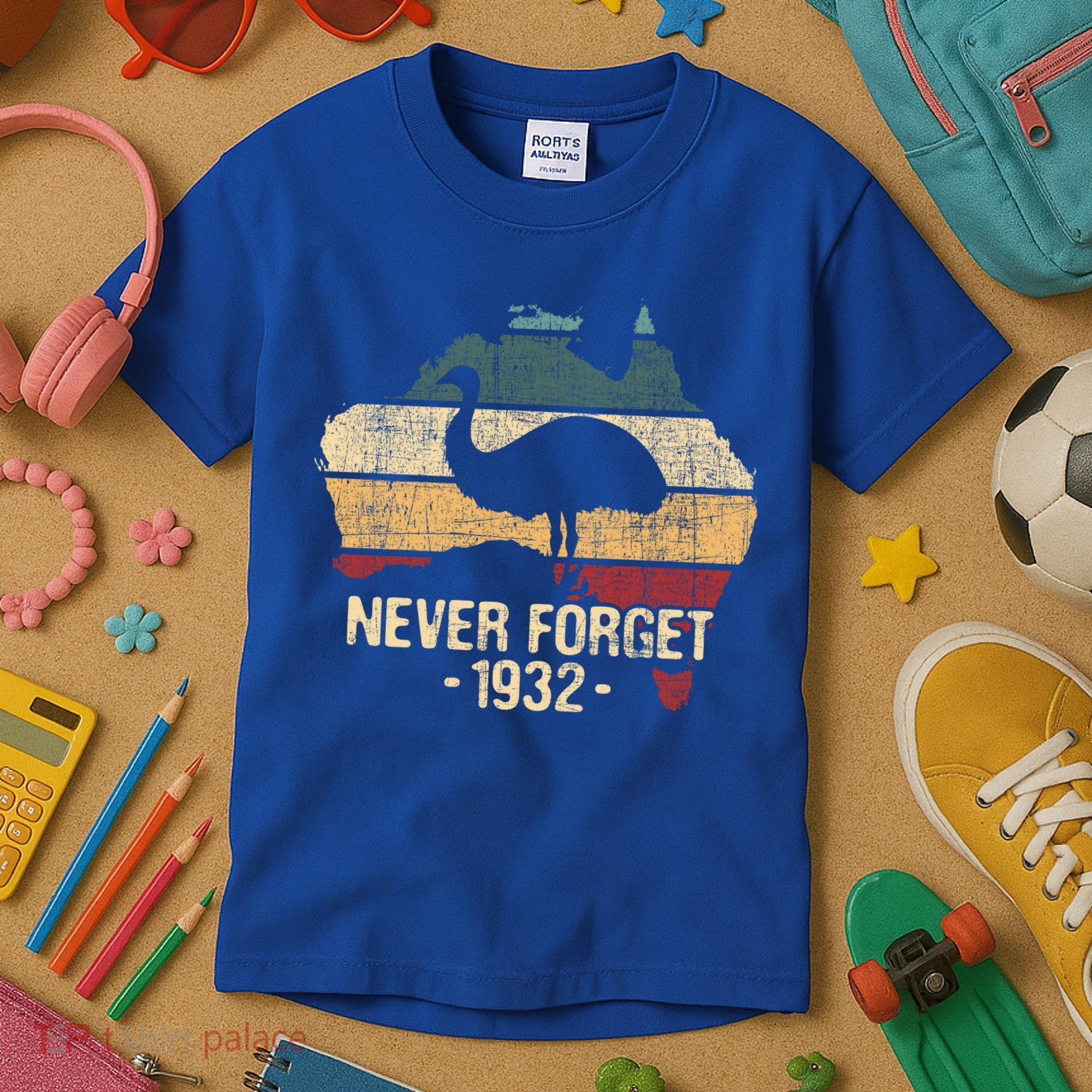Never Forget 1932 Emu War Gift Emu Lover Zookeeper Gift Kids T-Shirt
