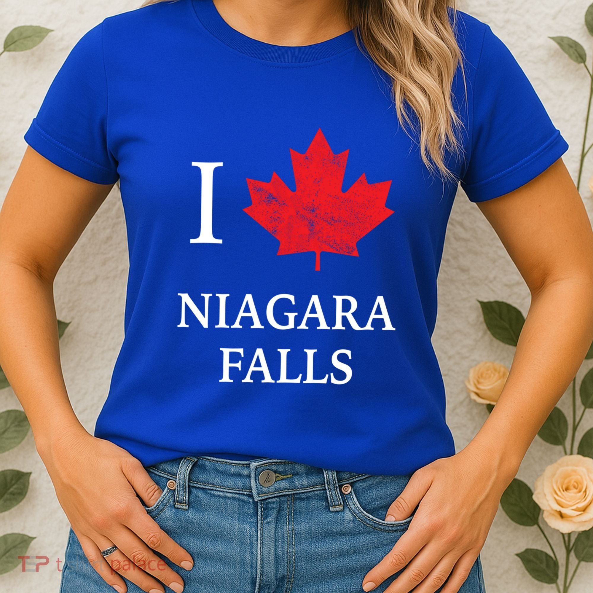 Niagara Falls Gift Red Maple Leaf Canada Great Gift Women's T-Shirt