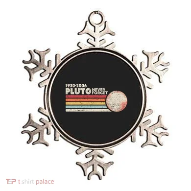 Never Forget Pluto Retro Science Gift Ornament