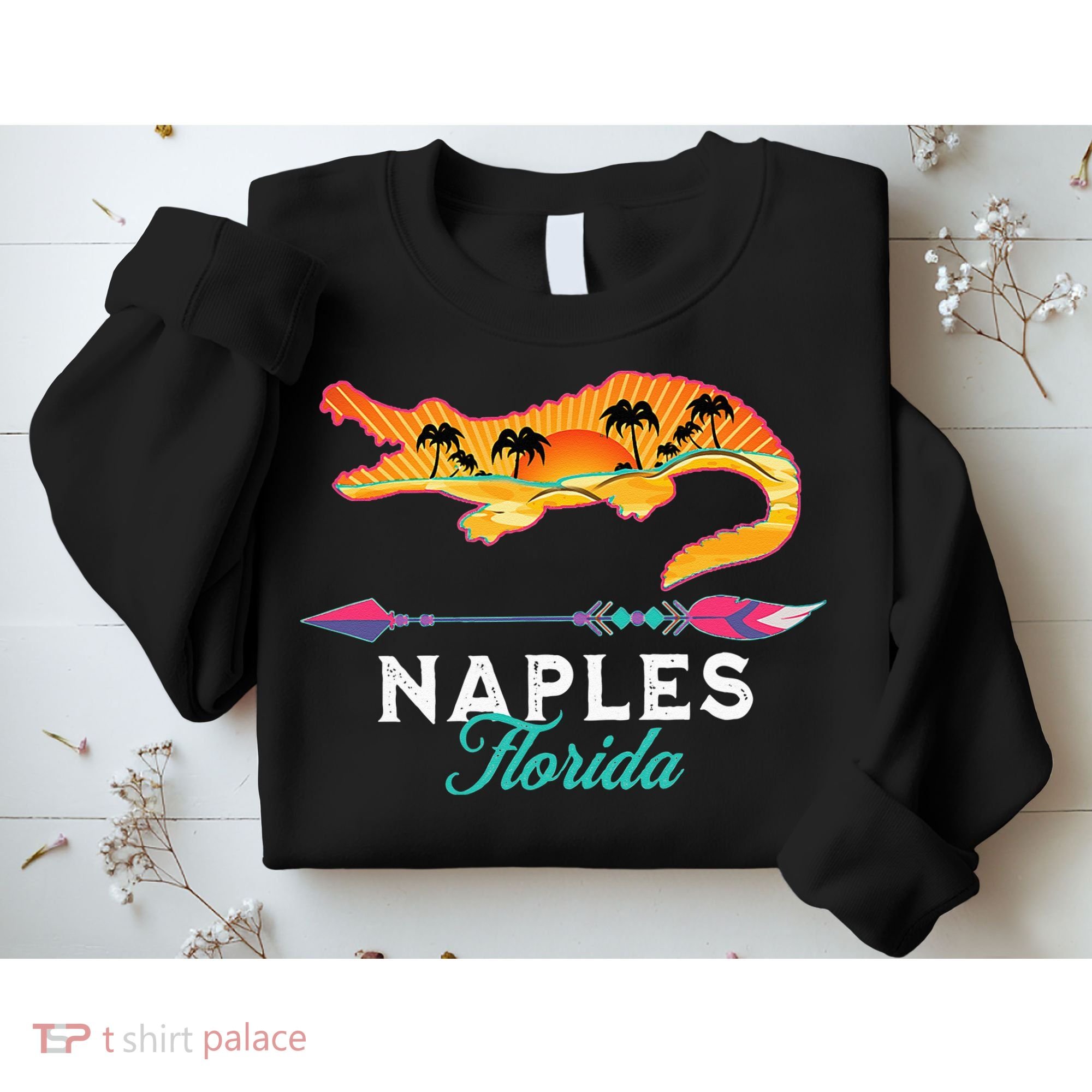 Naples Florida USA Alligator Sunset Palm Trees Souvenir Sweatshirt