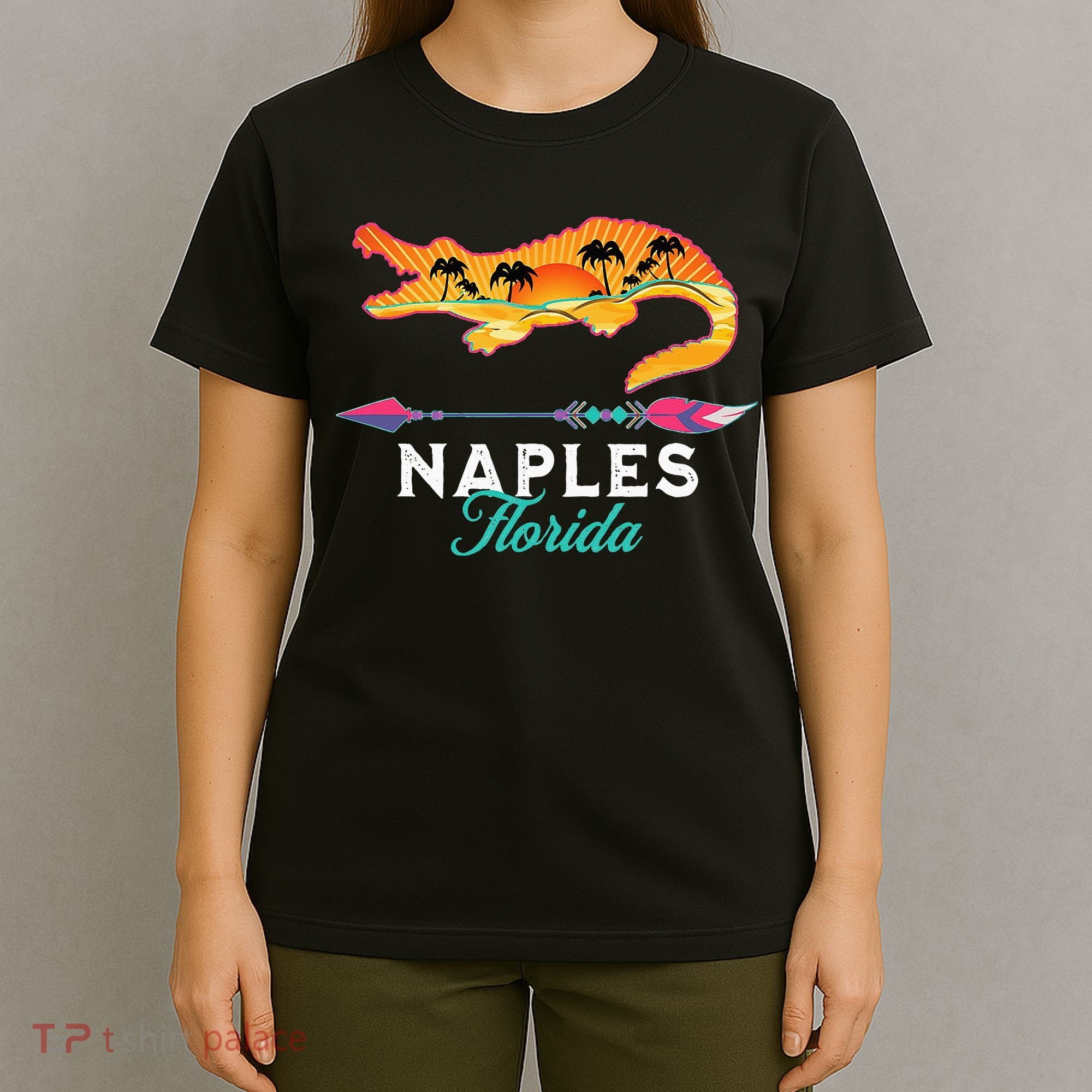 Naples Florida USA Alligator Sunset Palm Trees Souvenir T-Shirt