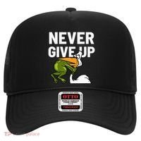 Never Give Up Frog Bird Choking Funny Motivation Hat thumb 0