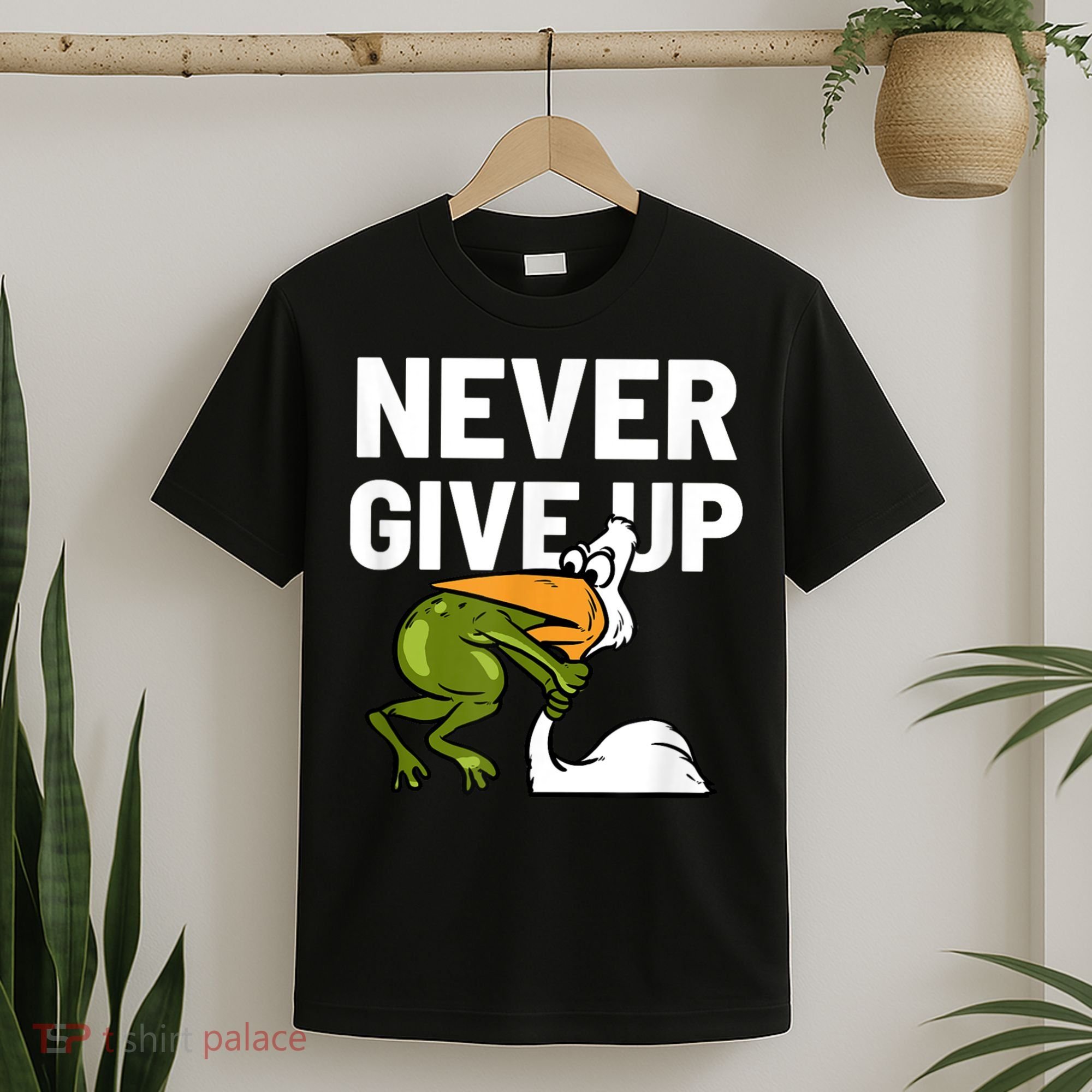 Never Give Up Frog Bird Choking Funny Motivation T-Shirt