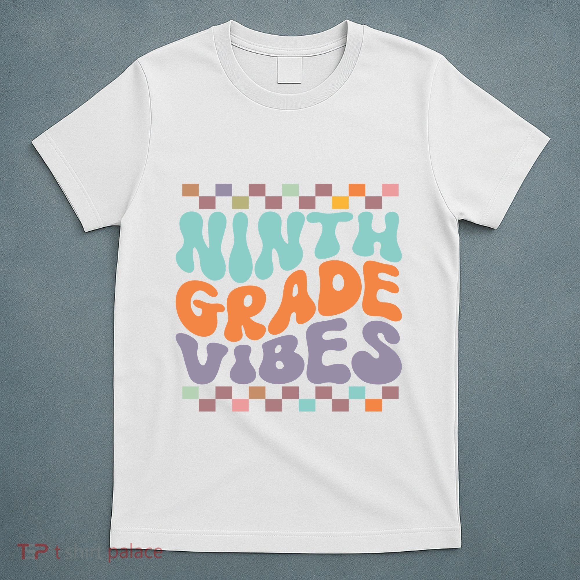 Ninth Grade Vibes Retro Groovy 9th Grade Back To School T-Shirt