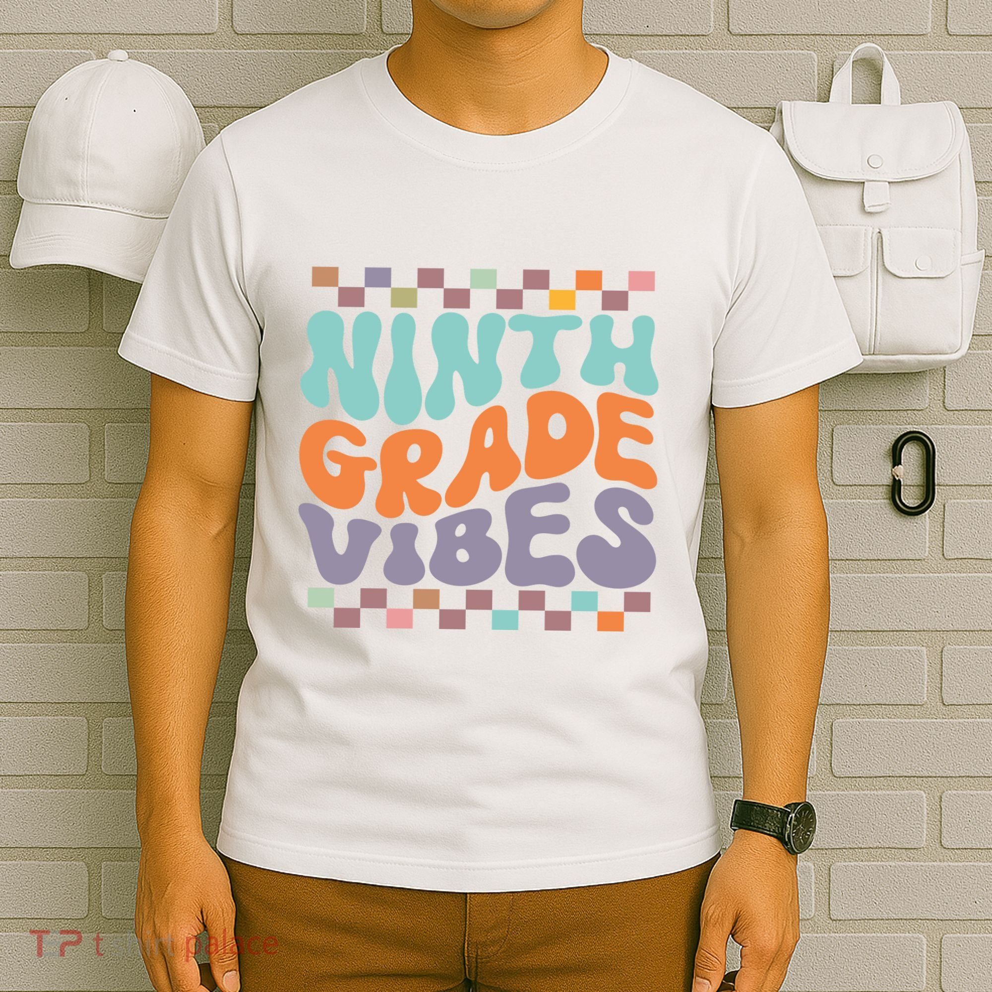 Ninth Grade Vibes Retro Groovy 9th Grade Back To School T-Shirt