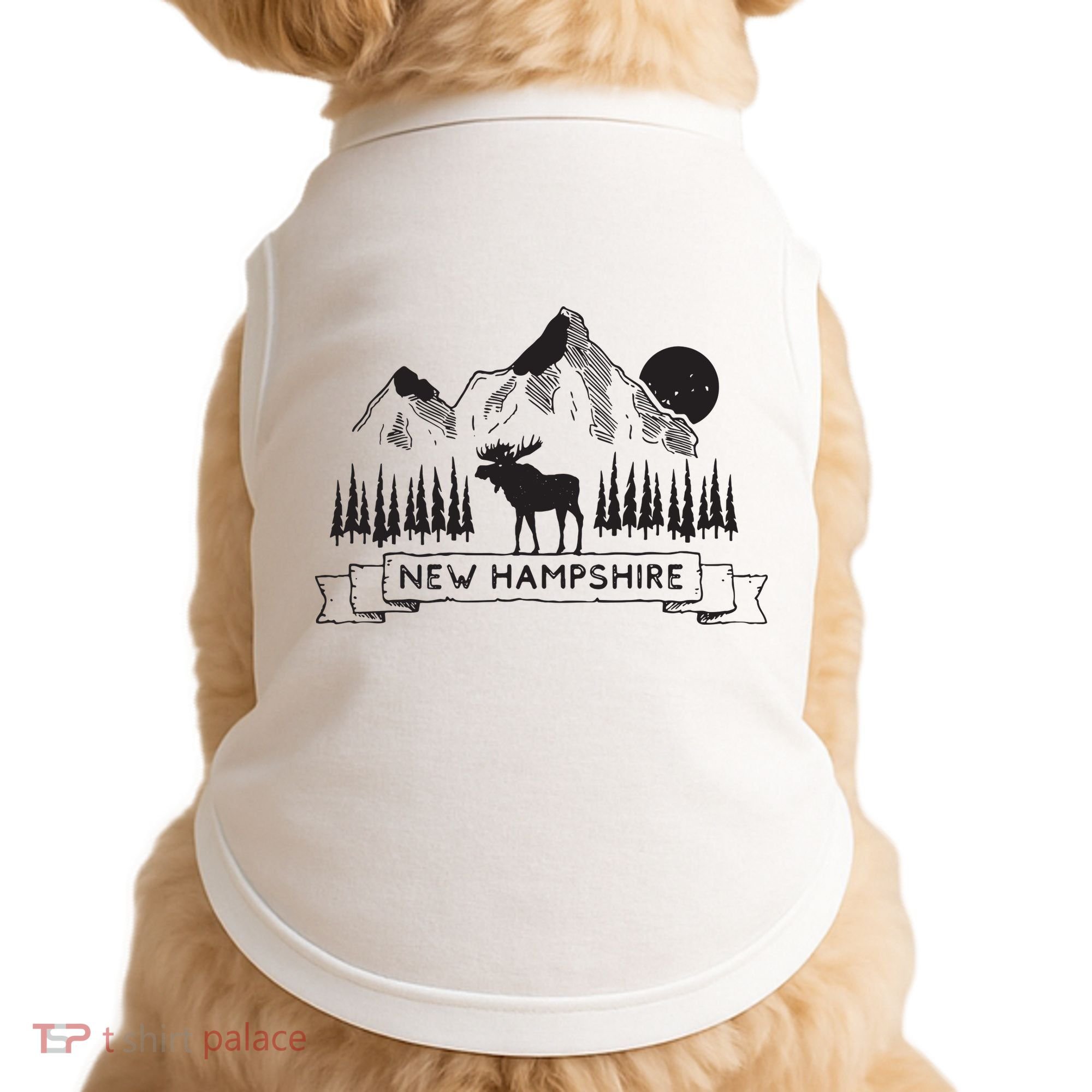 New Hampshire Mountain Moose Cool New Hampshire Gift Doggie Tank