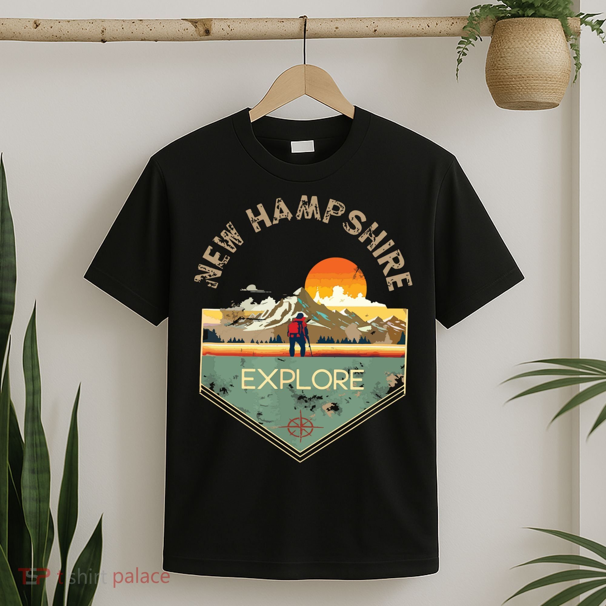 New Hampshire Retro Vintage Hiking Apparel Souvenir T-Shirt