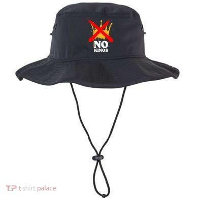 No King Anti-Trump Bucket Hat