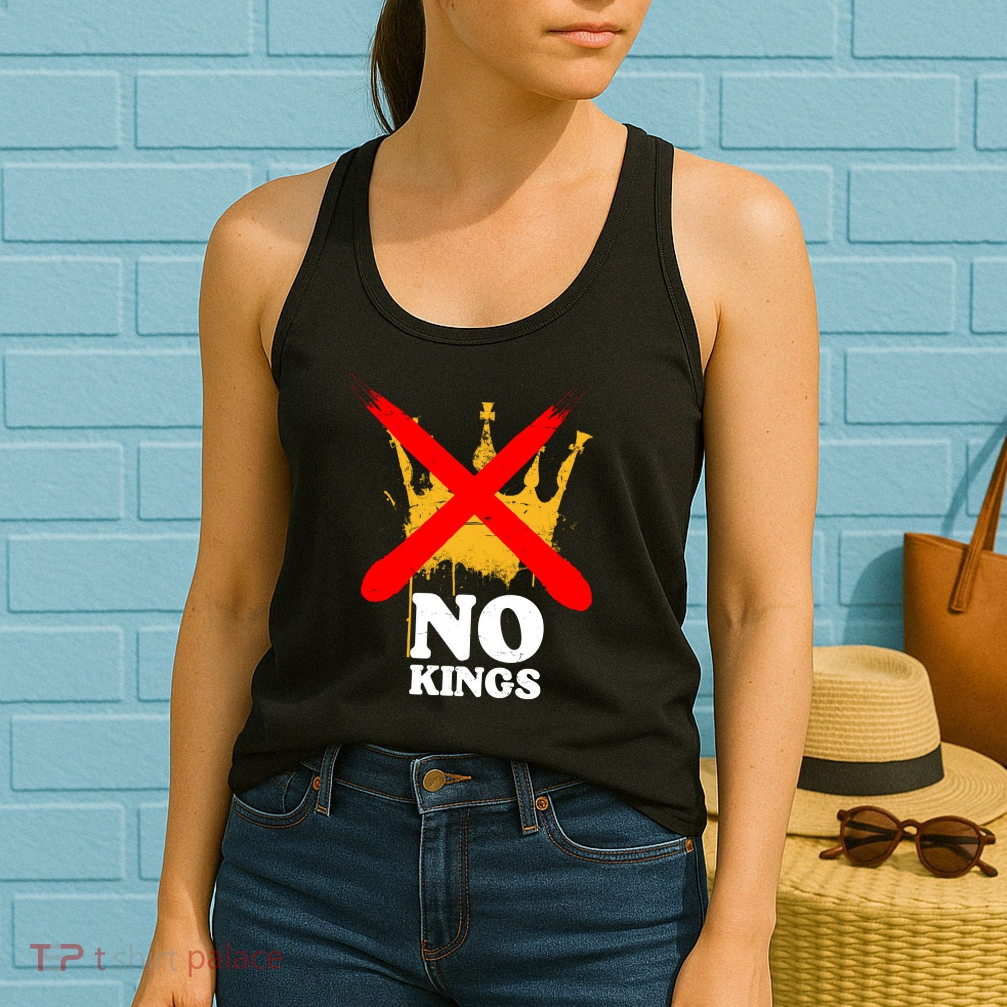 No King Anti-Trump Women's Tank Top