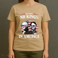 No Kings In America Democracy United States Independence Usa T-Shirt thumb 4