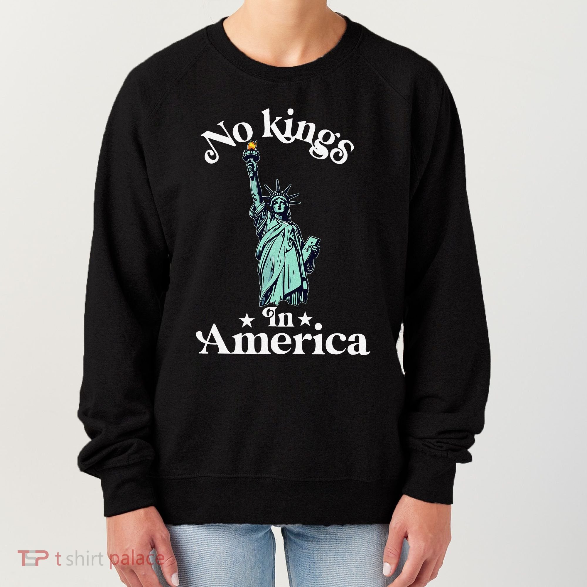 No Kings In America Flag Protest Save Democracy Women's Sweatshirt
