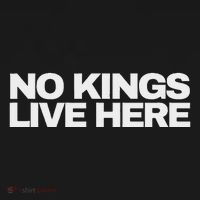 No Kings Live Here Pajama Set thumb 2