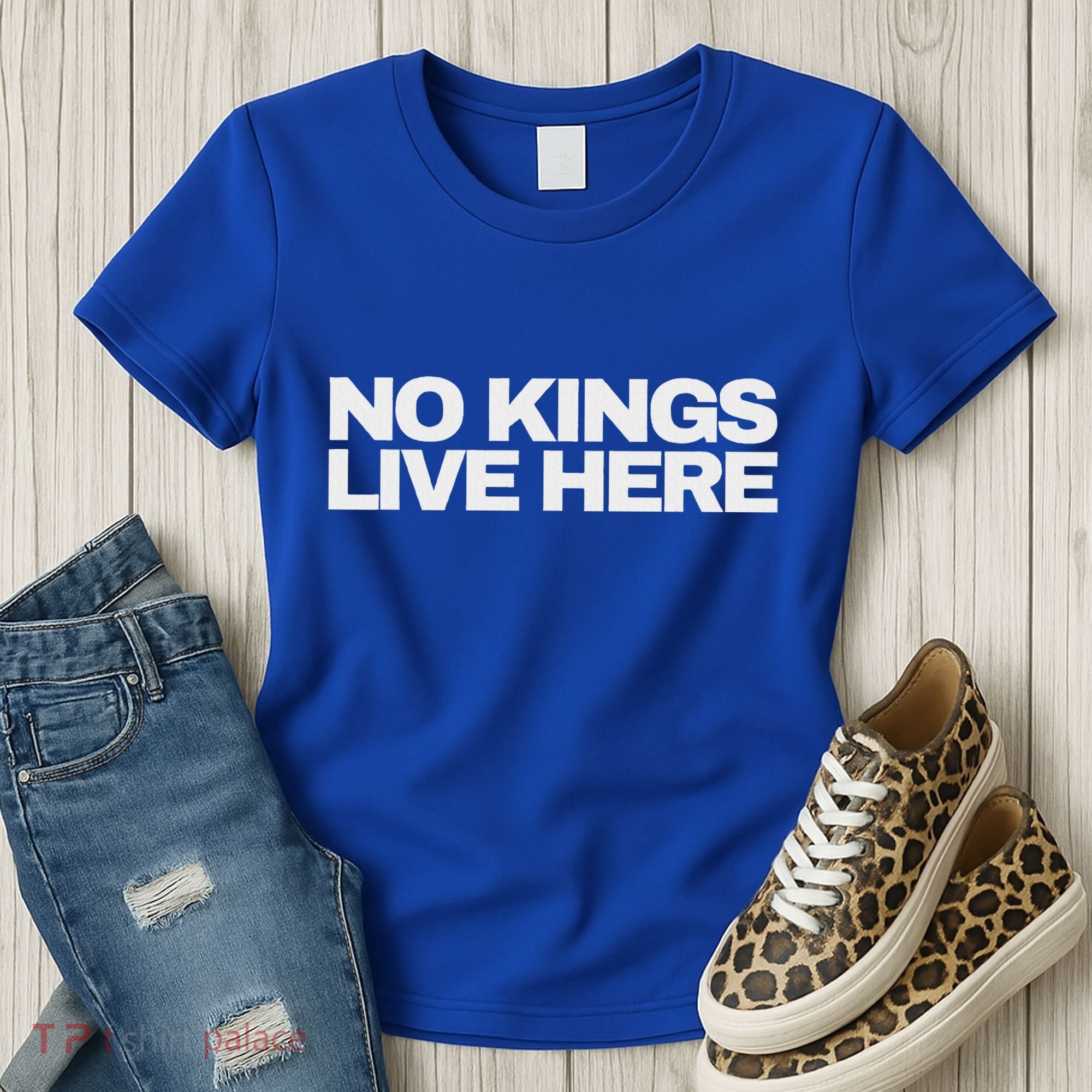 No Kings Live Here Women's T-Shirt