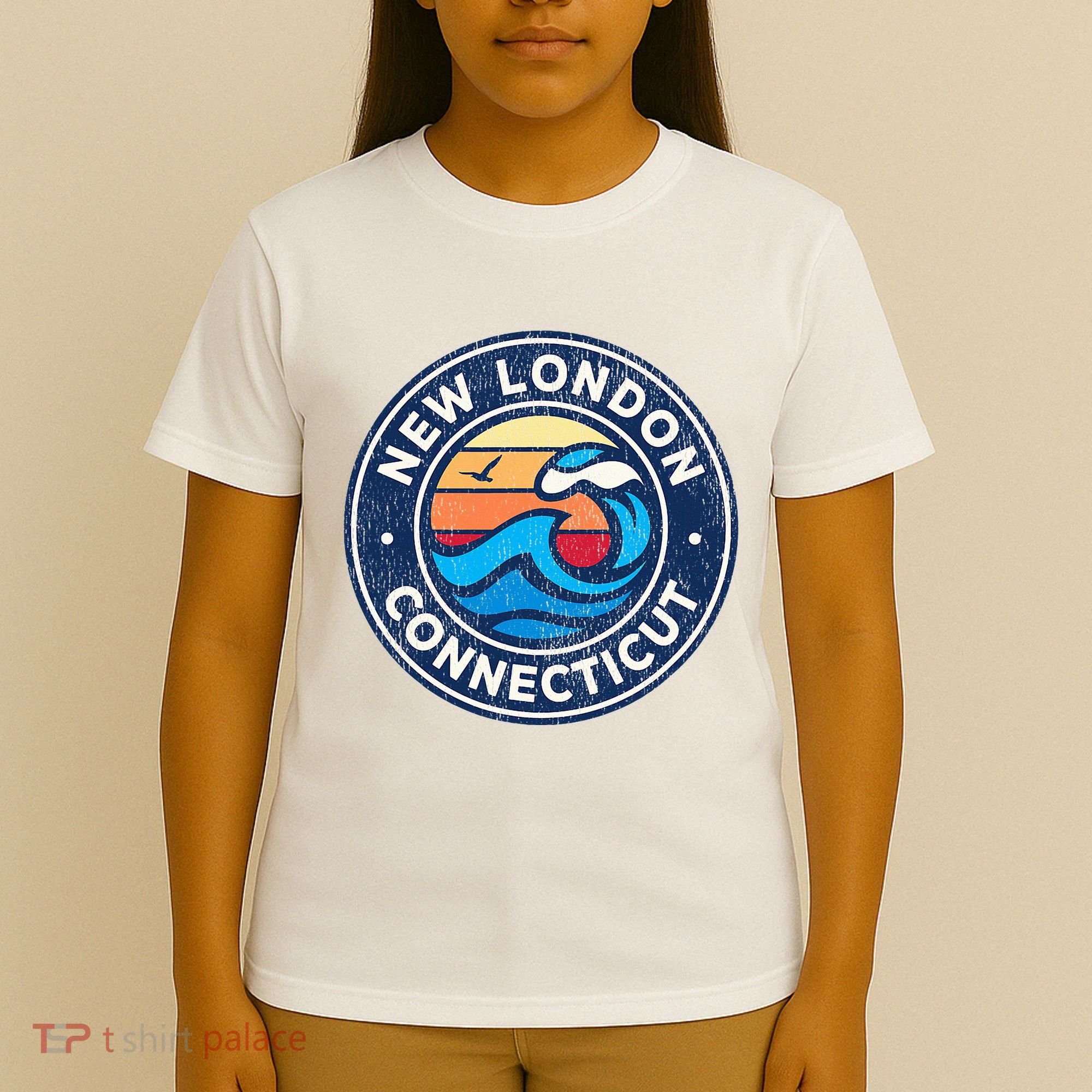 New London Connecticut Ct Vintage Nautical Waves T-Shirt