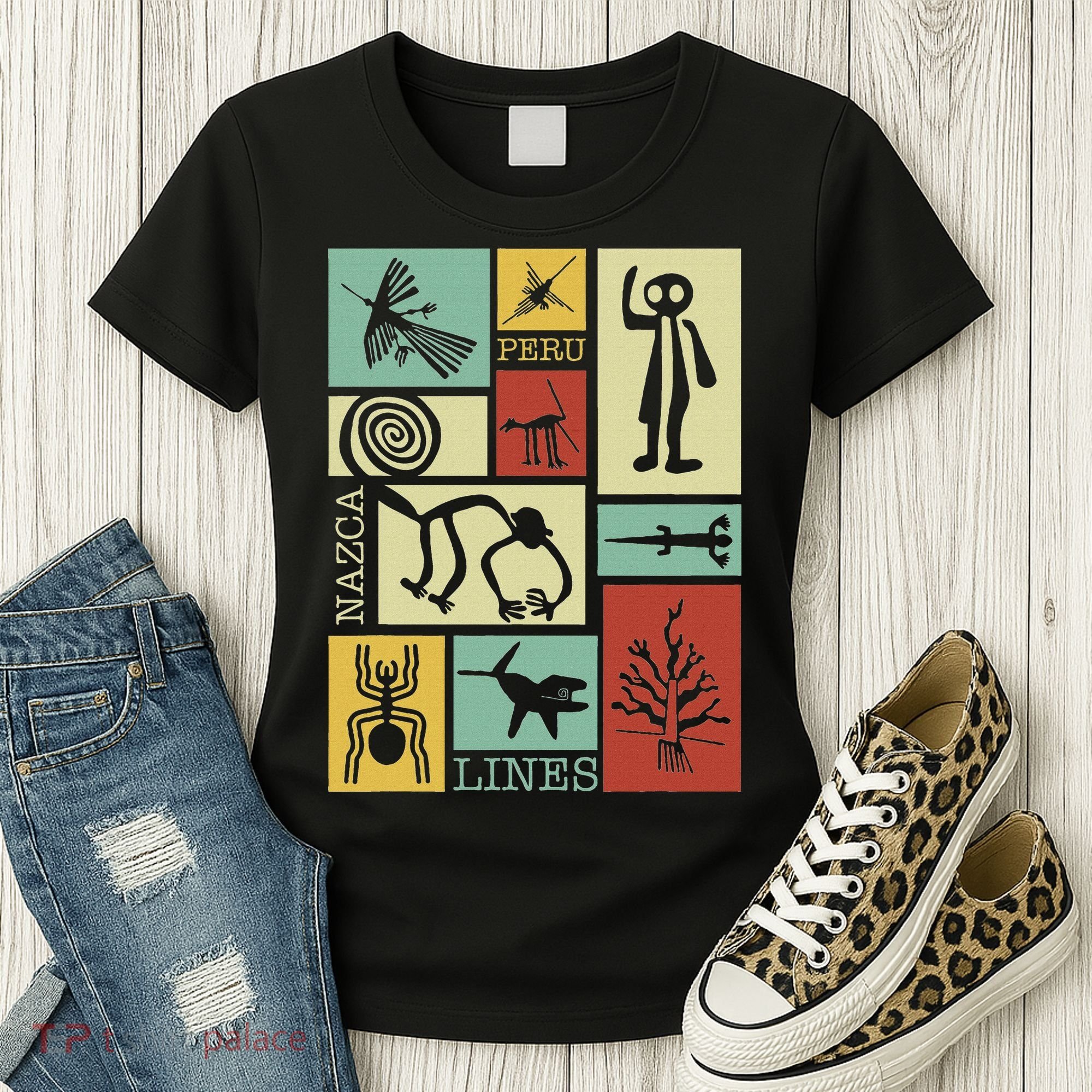 Nazca Lines Peru Geoglyphs Retro Box Artworks Women's T-Shirt