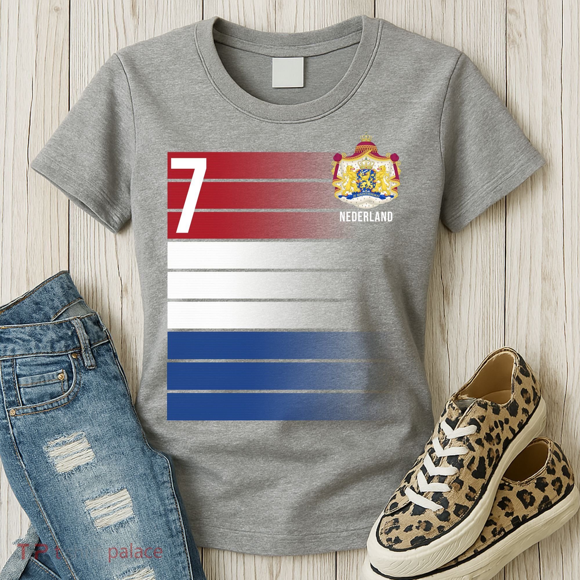 Nederland Number 7 Flag Logo Women's T-Shirt