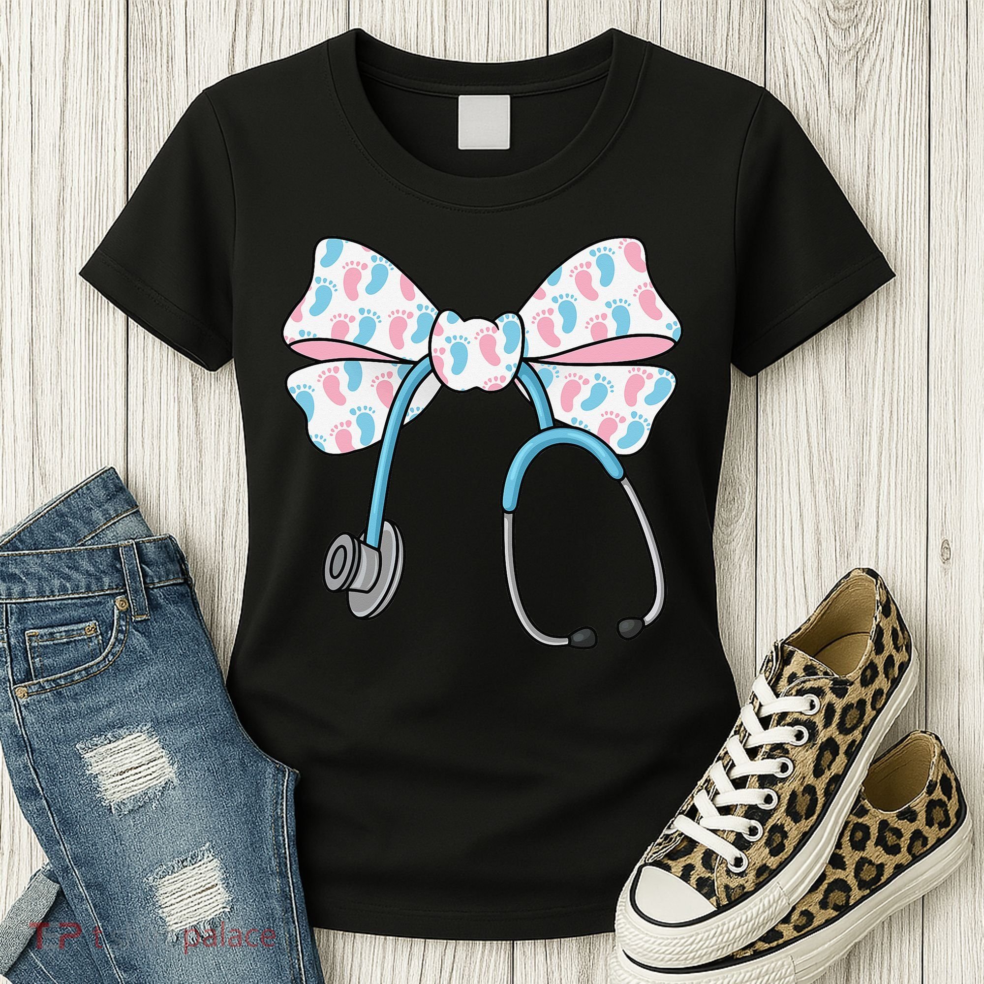 NICU Nurse Coquette Bow Stethoscope Bow NICU Nurse Week Women's T-Shirt