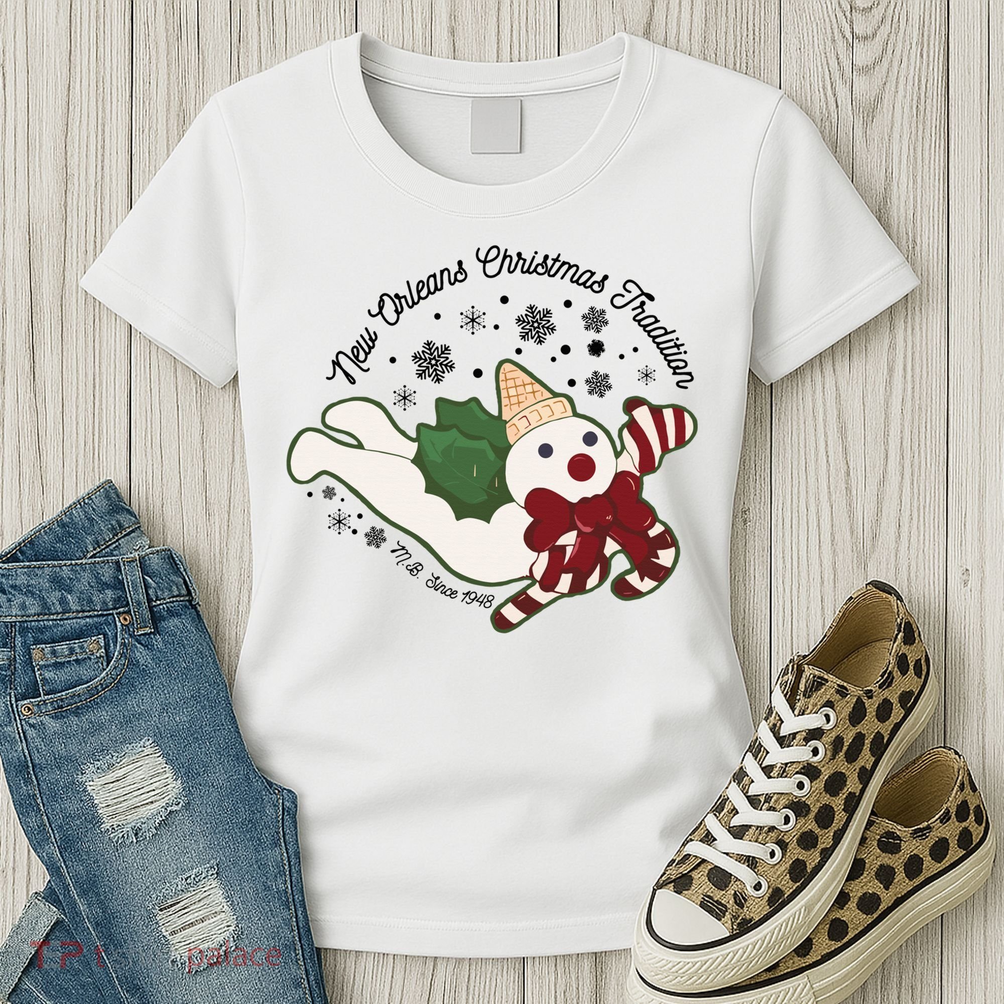 New Orleans Mr Bingle Christmas Tradition Snowmen Christmas Women's T-Shirt