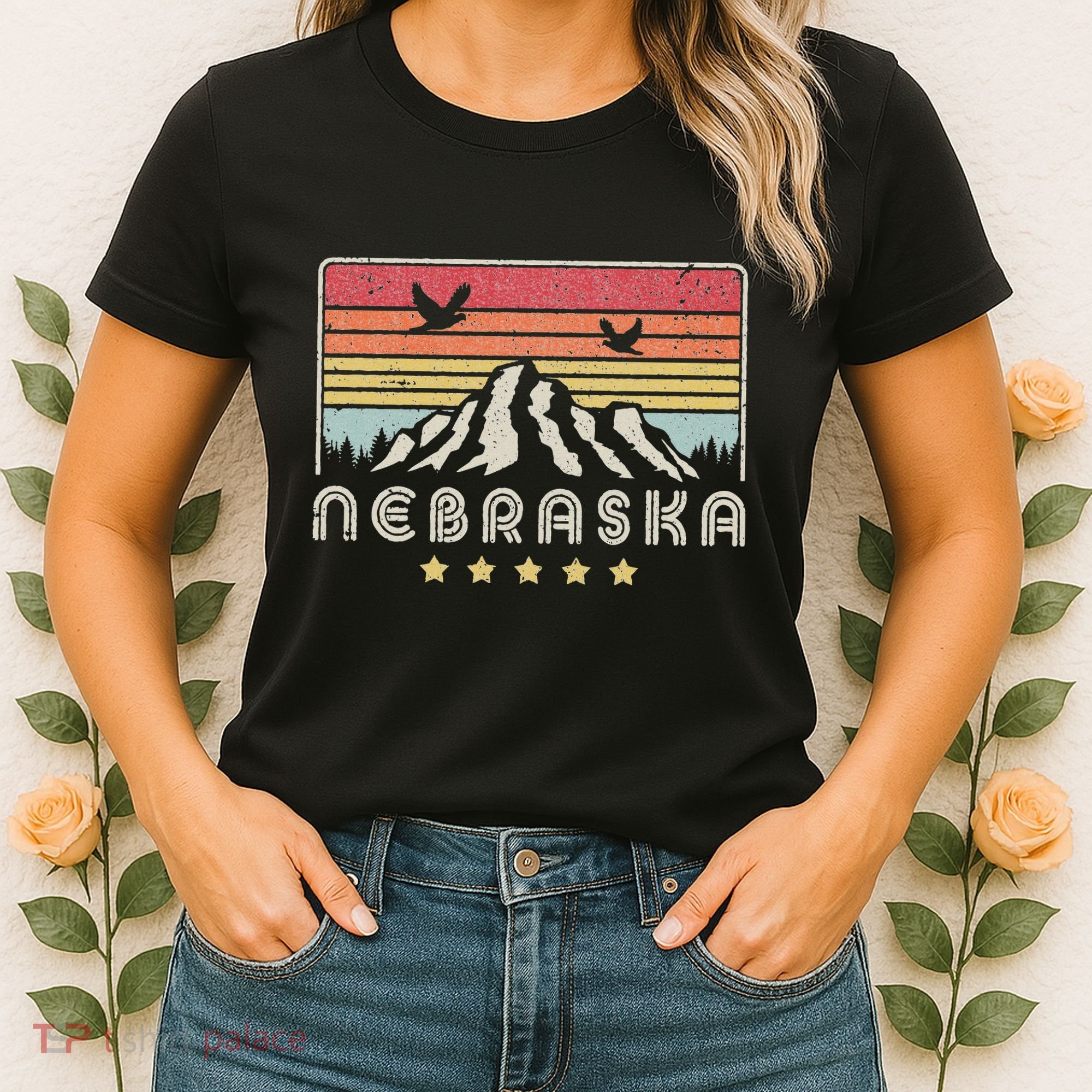 Nebraska . Retro Style Ne Usa Women's T-Shirt