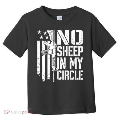 No Sheep In My Circle Gift Funny Camo Pro Gun 2nd Amendment Gift Toddler T-Shirt