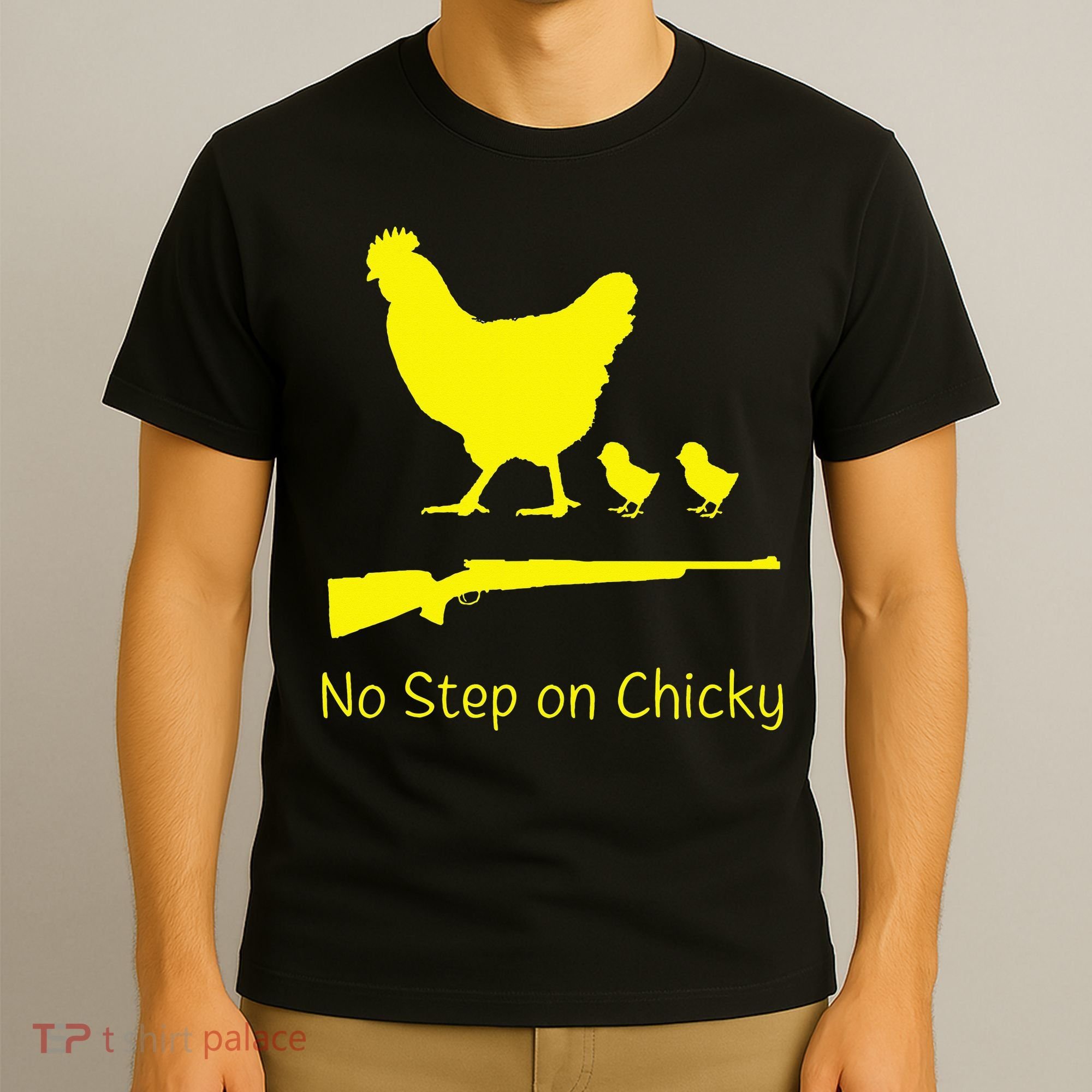 No Step On Chicky Libertarian Rifle Gadsden Flag Chicken Gun T-Shirt