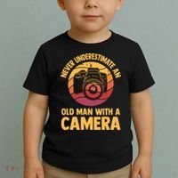 Never Underestimate An Old Man With A Camera Photography Toddler T-Shirt thumb 2