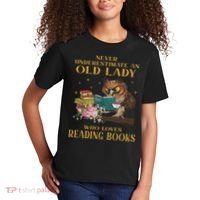 Never Underestimate An Old Lady Who Loves Reading Book Owl Kids T-Shirt thumb 2