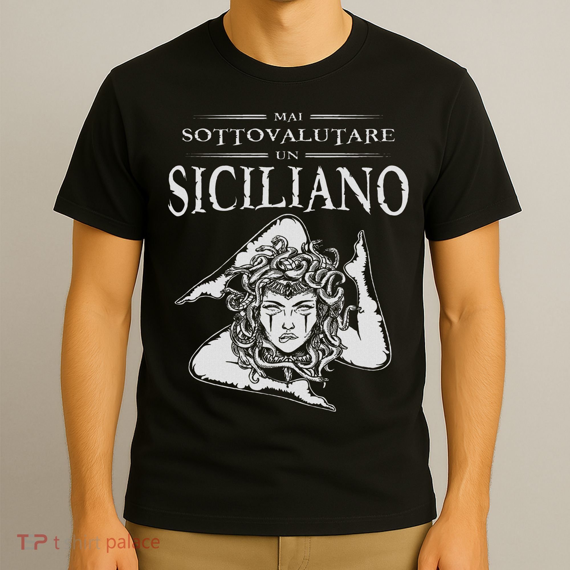 Never Underestimate A Sicilian Trinacria Sicilia Heraldik T-Shirt