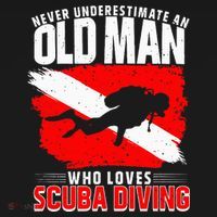 Never Underestimate An Old Man Diver Gift Scuba Diving Mousepad thumb 1