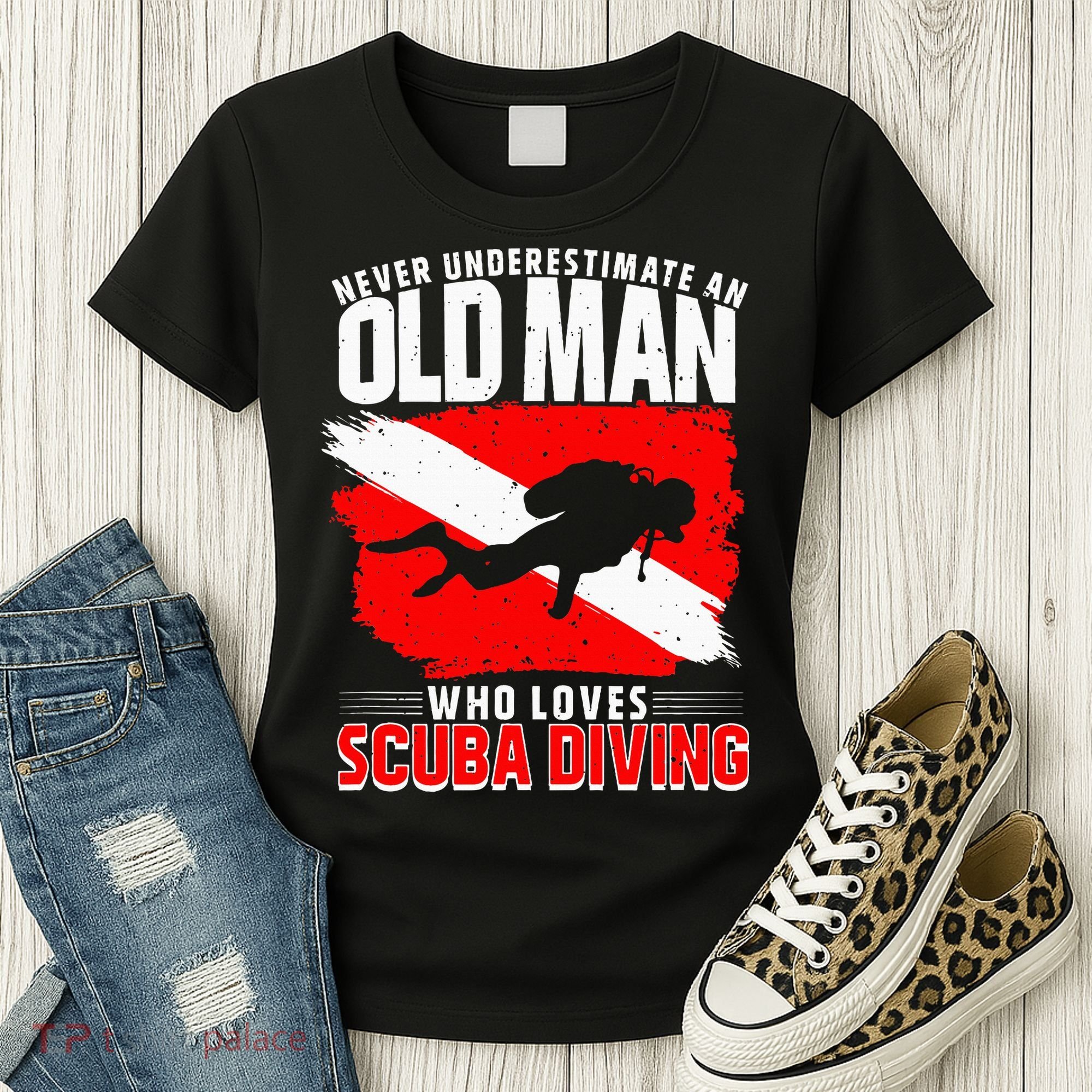 Never Underestimate An Old Man Diver Gift Scuba Diving Women's T-Shirt