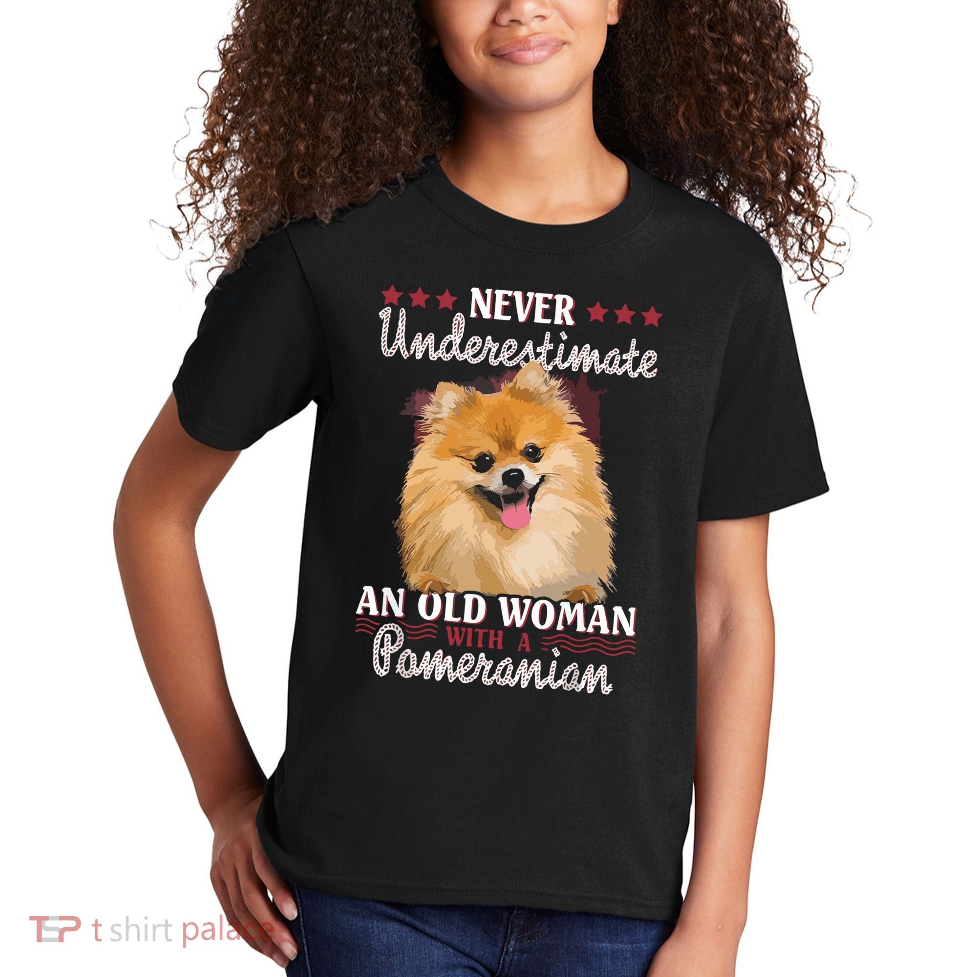 Never Underestimate An Old Woman With Pomeranian Kids T-Shirt