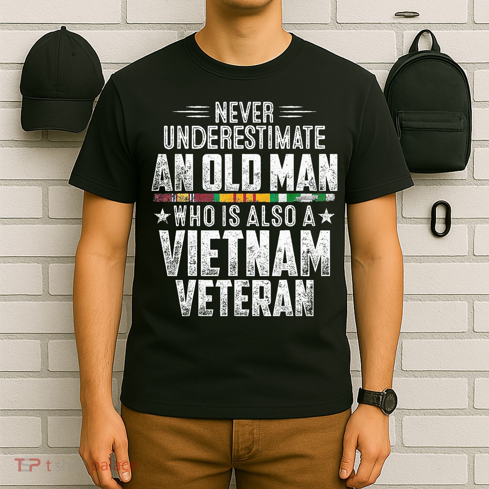 Never Underestimate OLD MAN Vietnam Veteran Dad Grandpa T-Shirt
