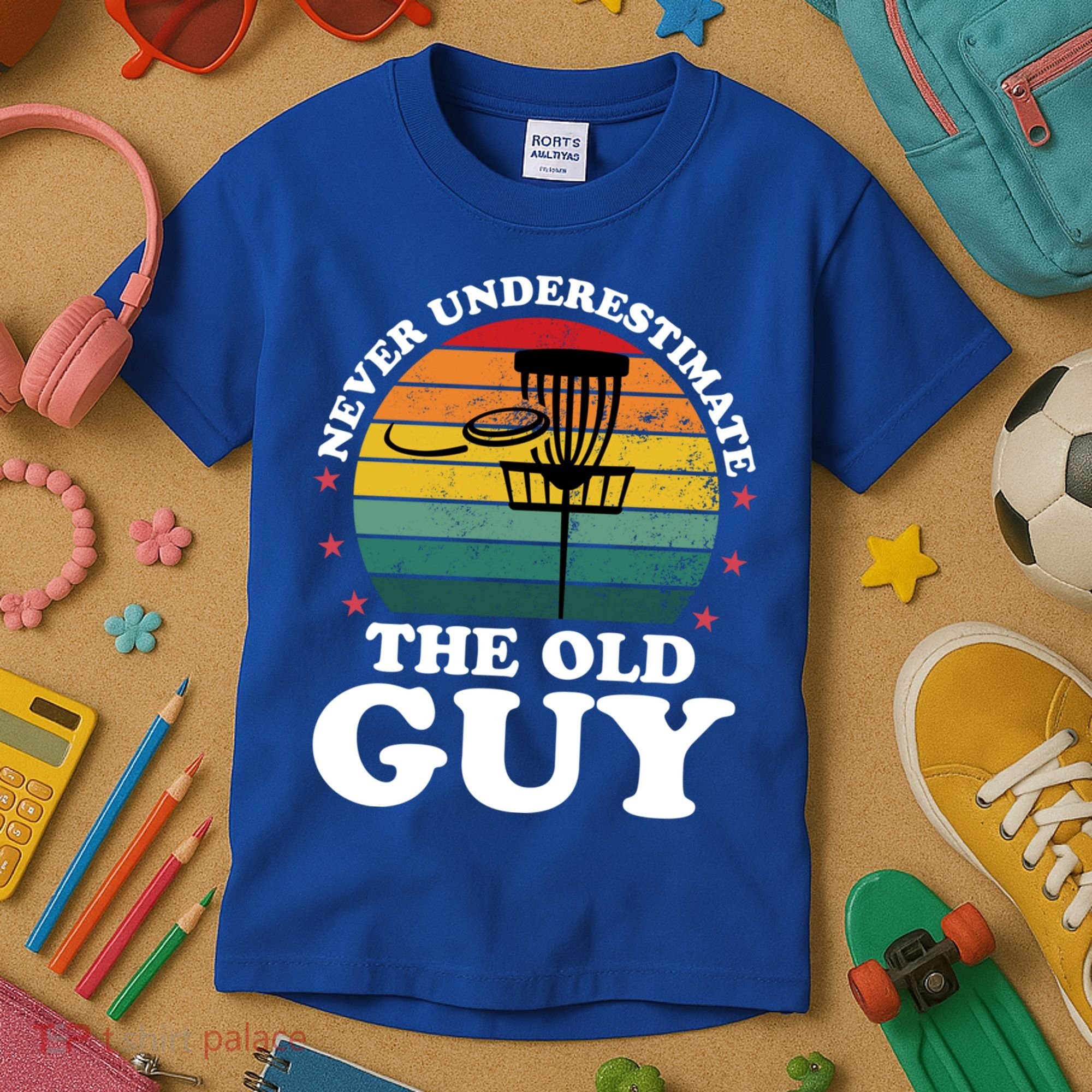 Never Underestimate The Old Guy Funny Disc Golf Frisbee Gift Kids T-Shirt