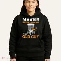 Never Underestimate The Old Guy Funny Disc Golf Frisbee Gift Hoodie thumb 5