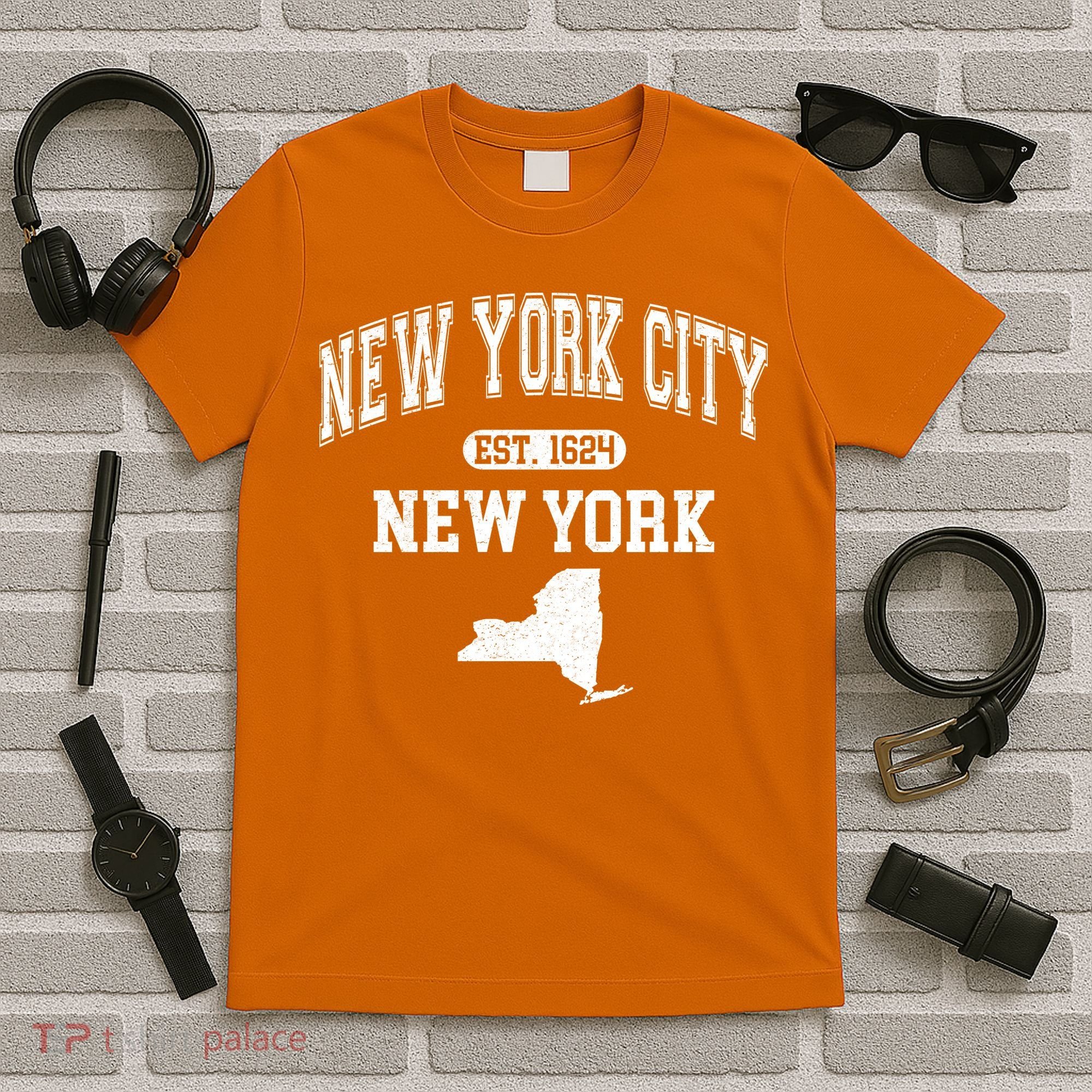New York City New York Est 1624 Varsity T-Shirt