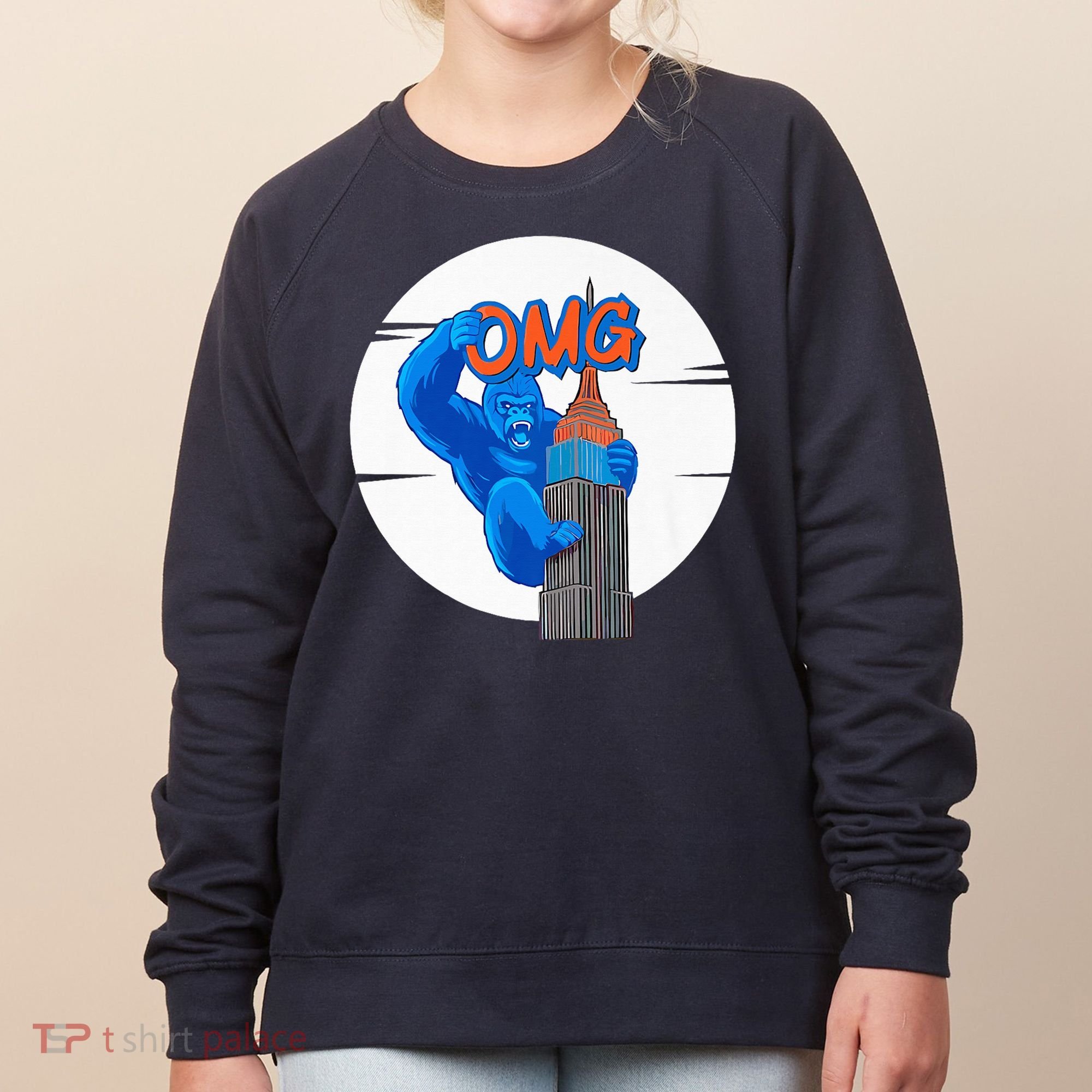 New York Omg Gorilla Top Tower Women's Sweatshirt