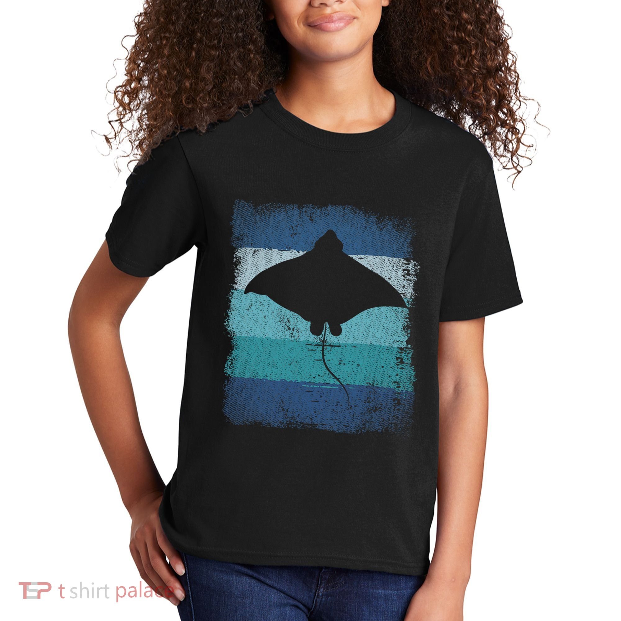 Ocean Animal Scuba Diving Stingray Retro Manta Ray Kids T-Shirt