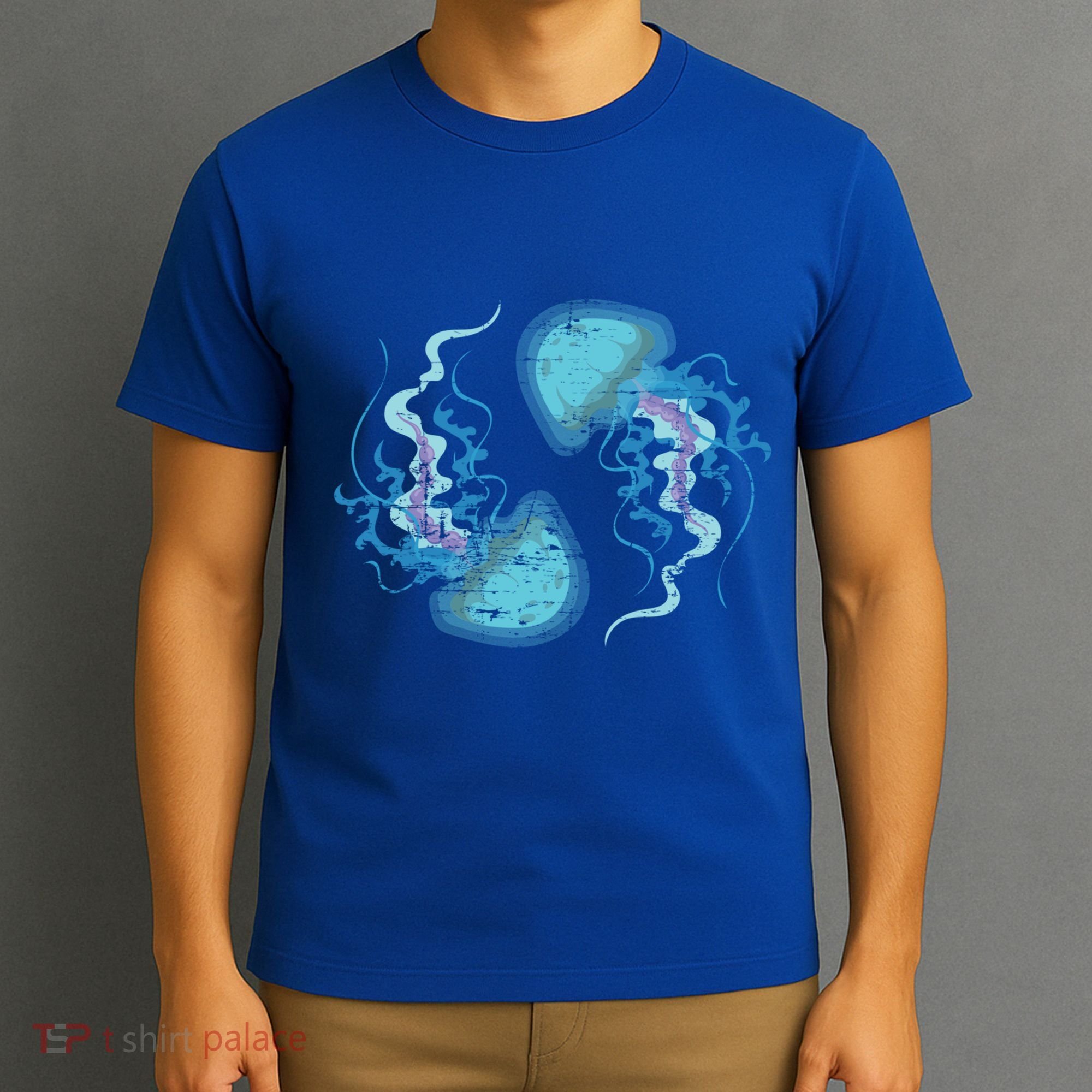 Ocean Animal Zoo Keeper Gift Sea Creature Animal Jellyfish Gift T-Shirt